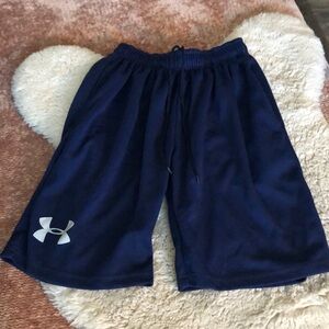 EUC UA shorts